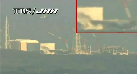 Black smoke from reactor 3
