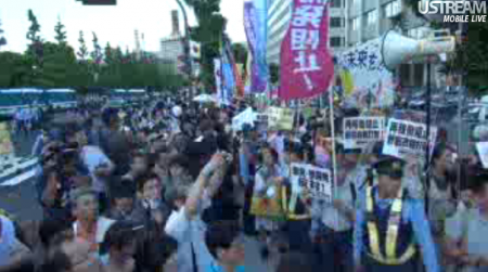 [Photos] Historical demonstration occupied official residence46